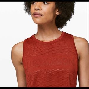 Lululemon Breeze By Muscle Crop Tank